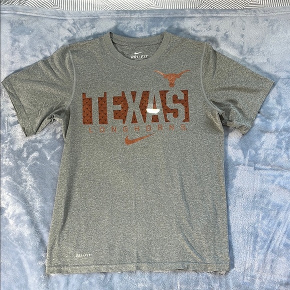Nike Other - Men' Texas Longhorns Nike Dri-Fit Shirt